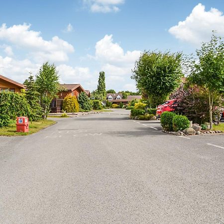 Jasmine Lodge Wilberfoss Bagian luar foto